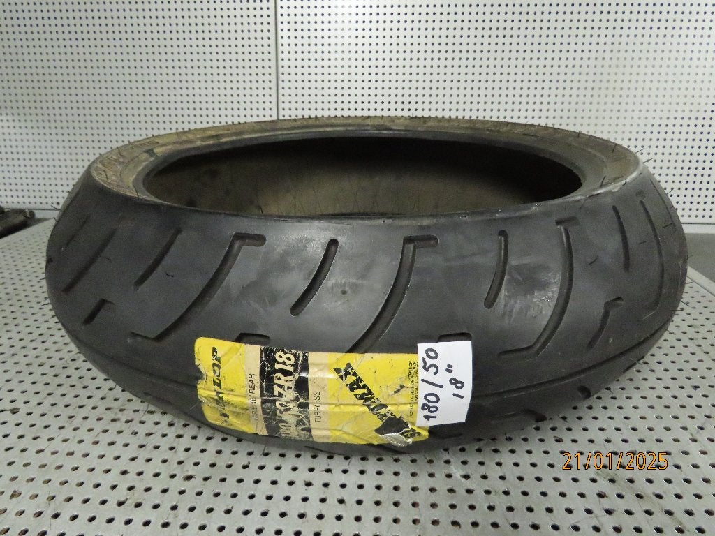 Achterband band 180/50-18 Dunlop Sportmax Rear tire NOS, Ophalen of Verzenden, Gebruikt, Dunlop
