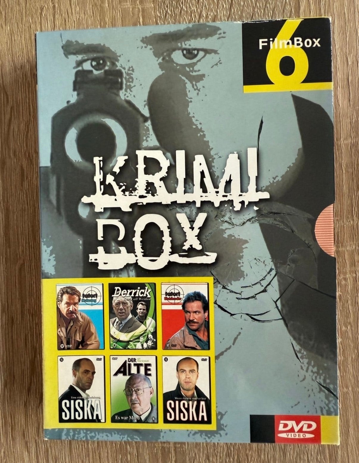 Krimi Box DVD - 6 films met Derrick, Siska en Der Alte, Nederlands, Duits, Ophalen of Verzenden, Zo goed als nieuw