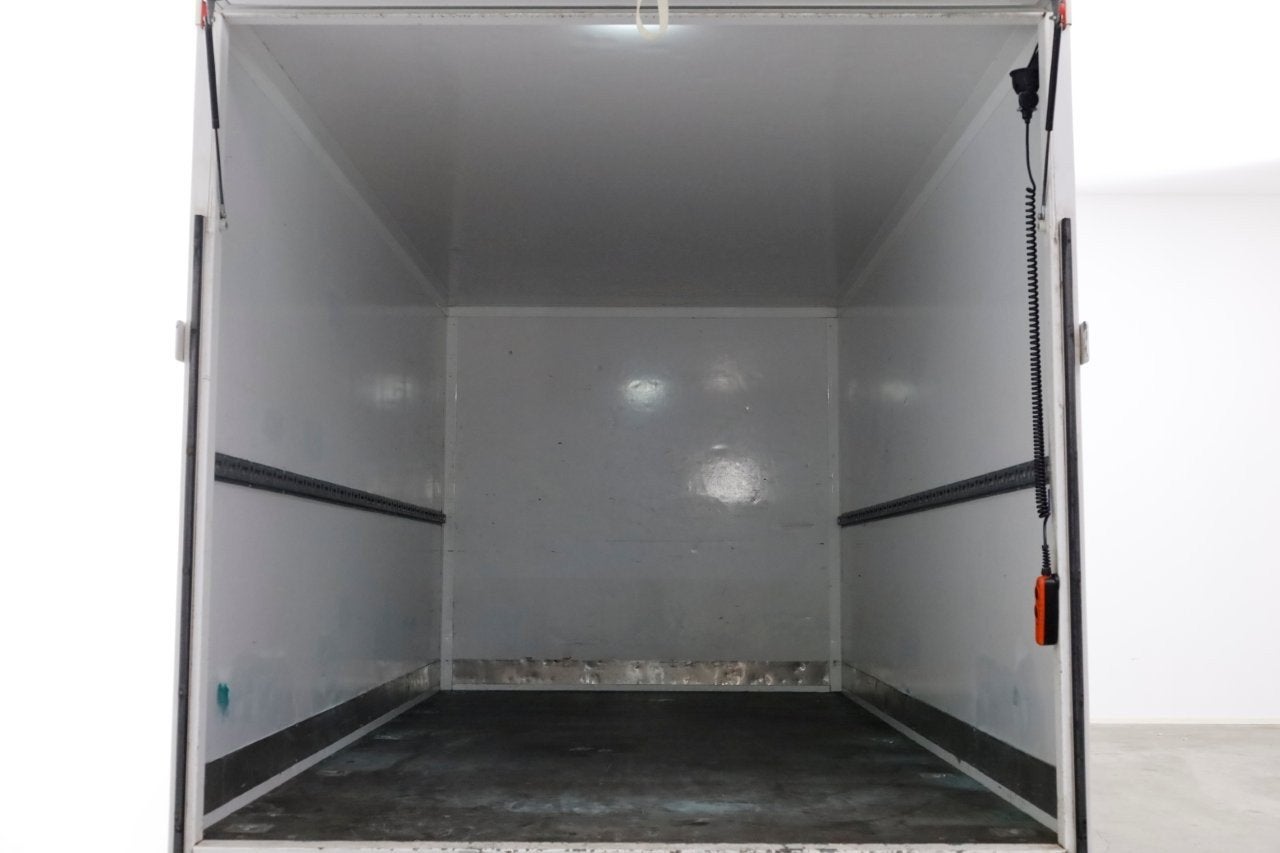 Opel Movano 2.2D 140pk Bakwagen met laadklep 1.060kg laadver, Auto's, Voorwielaandrijving, Dealer onderhouden, Gebruikt, Euro 6