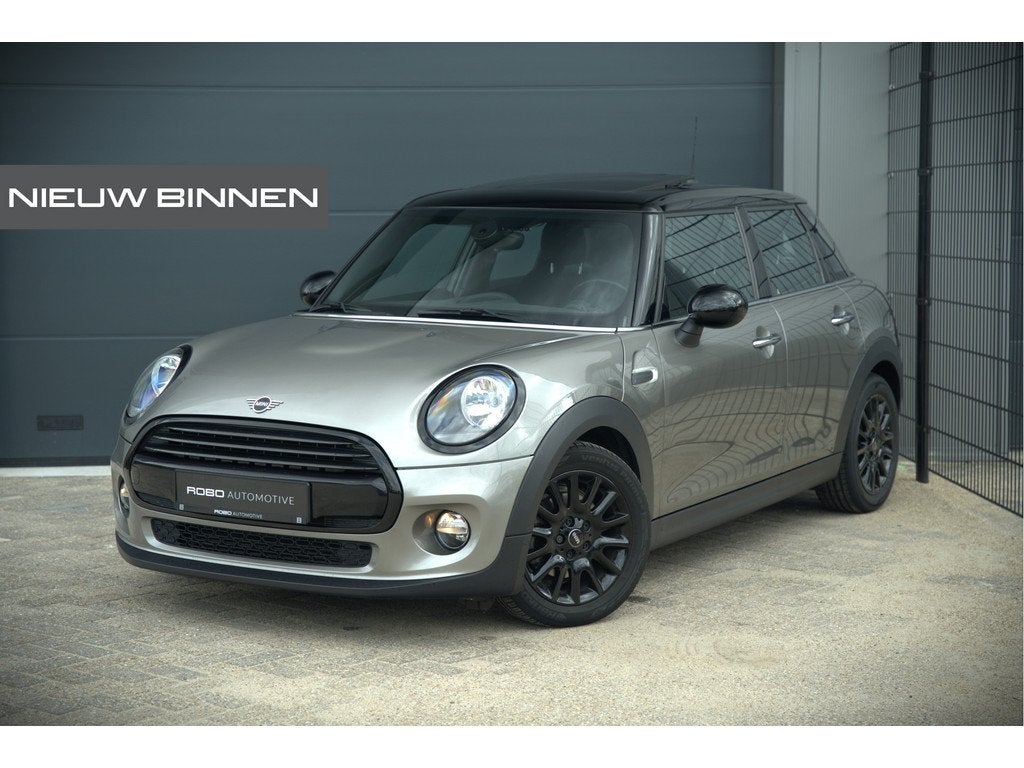 MINI Mini 1.5 Cooper Pepper | Panoramadak | Cruise Control |, Auto's, Mini, Bedrijf, Te koop, Cooper, ABS, Airbags, Airconditioning