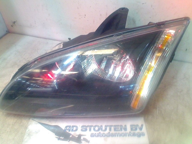 Koplamp Links Ford Focus 2 Wagon (2004-11/2012-09), Gebruikt, Henry-Ford-Straße  1, Köln 50735, , Duitsland, Ford-Werke GmbH, Kunden@ford.com