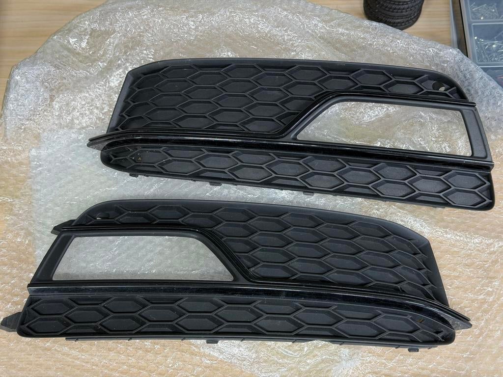 Audi A5 B8,5 Mistlampgrill - Set, Ophalen of Verzenden, Gebruikt, Audi