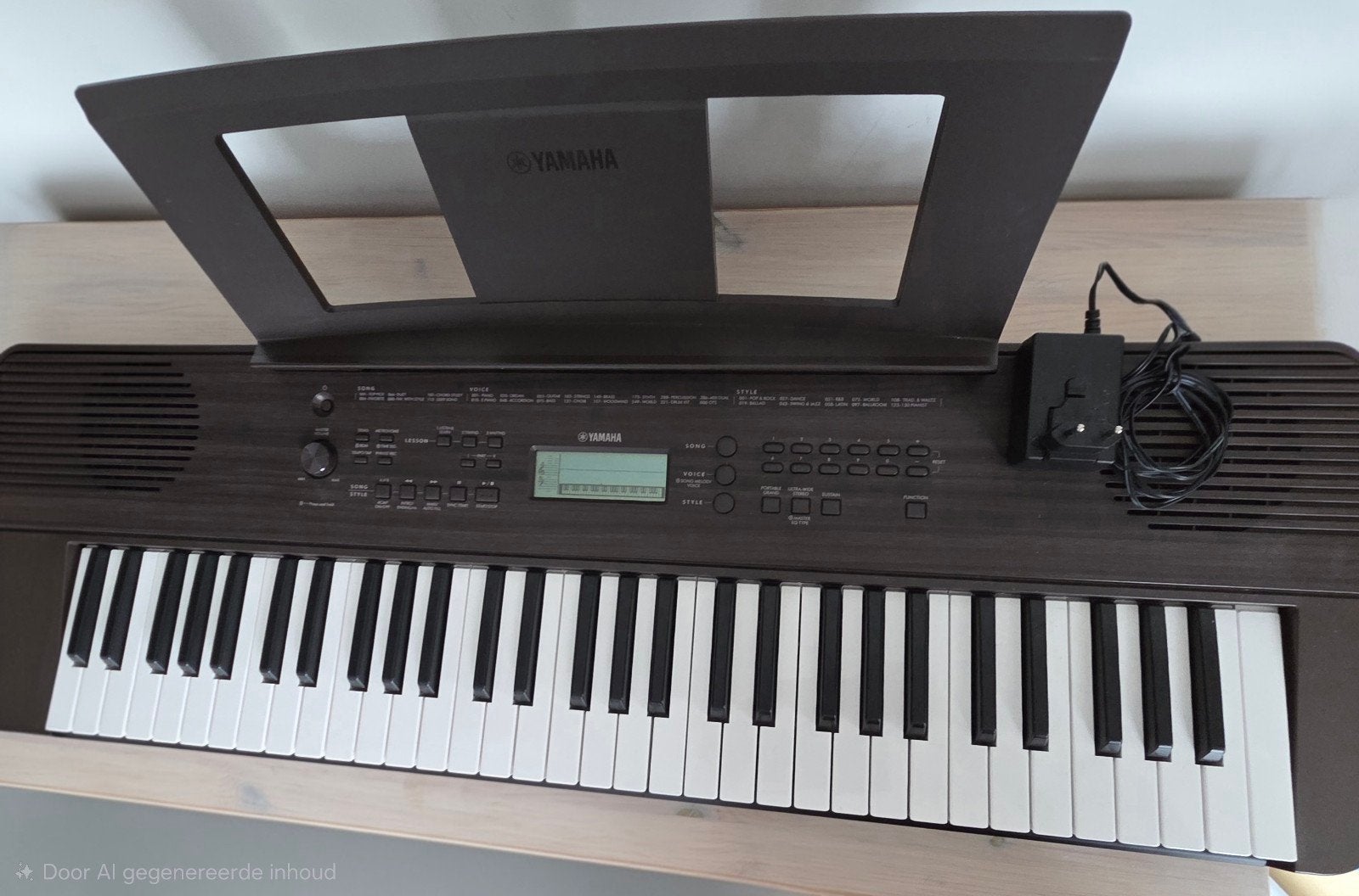 Yamaha PSR E360, Muziek en Instrumenten, Ophalen of Verzenden, Zo goed als nieuw, 61 toetsen, Yamaha