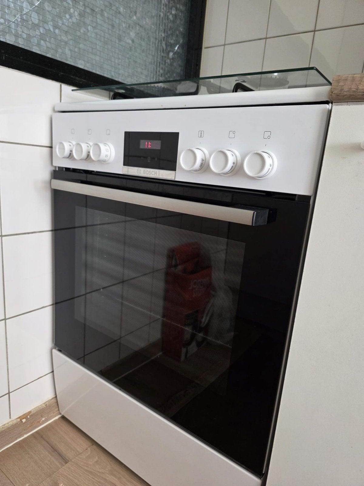 Bosch Vrijstaand Gasfornuis met Oven HXN391H20N/20, Witgoed en Apparatuur, Ophalen
