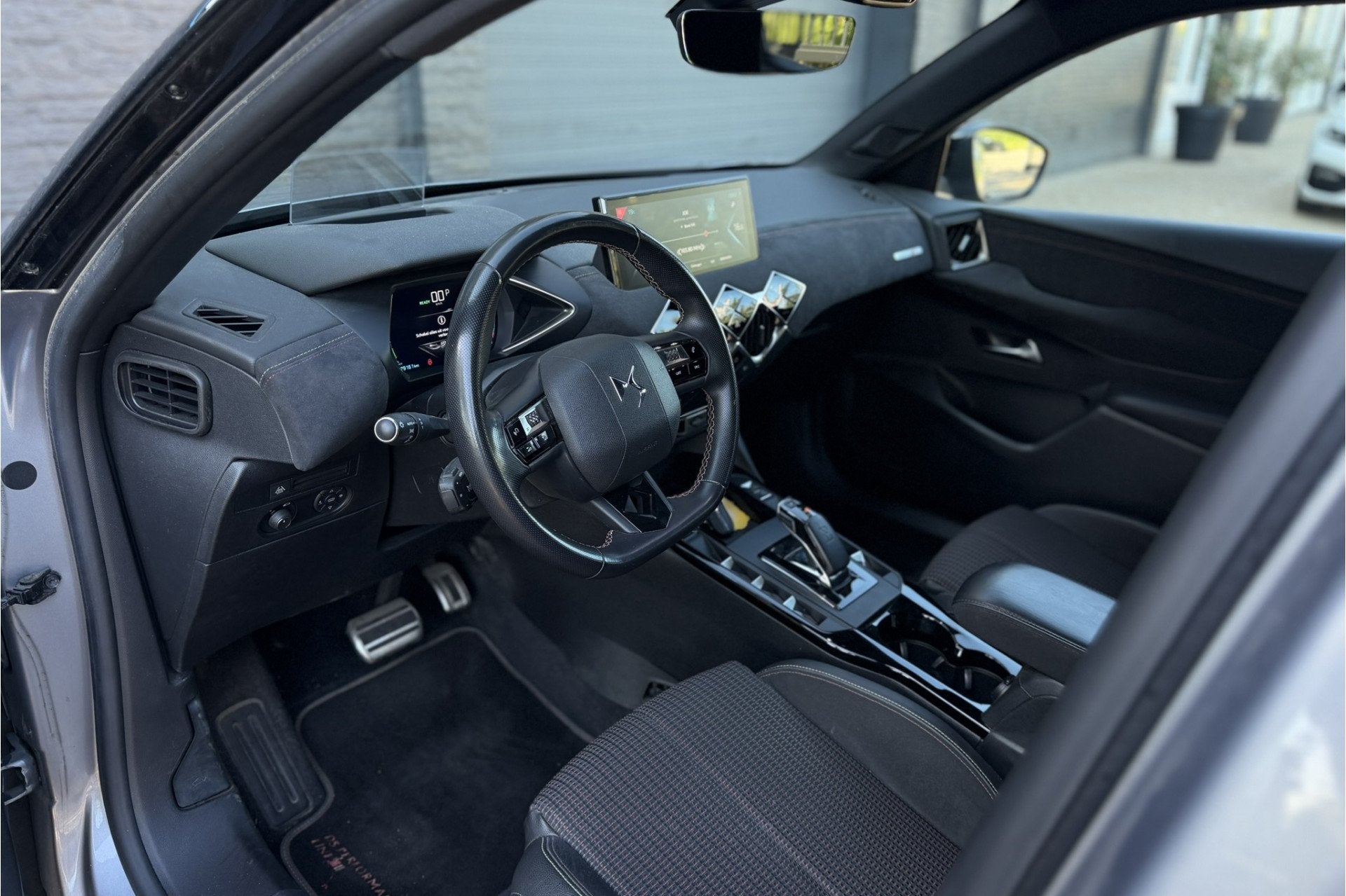 DS DS 3 Crossback E-Tense Performance Line 50 kWh | Comfort, Auto's, DS, 136 pk, Gebruikt, 24 min, 1498 kg