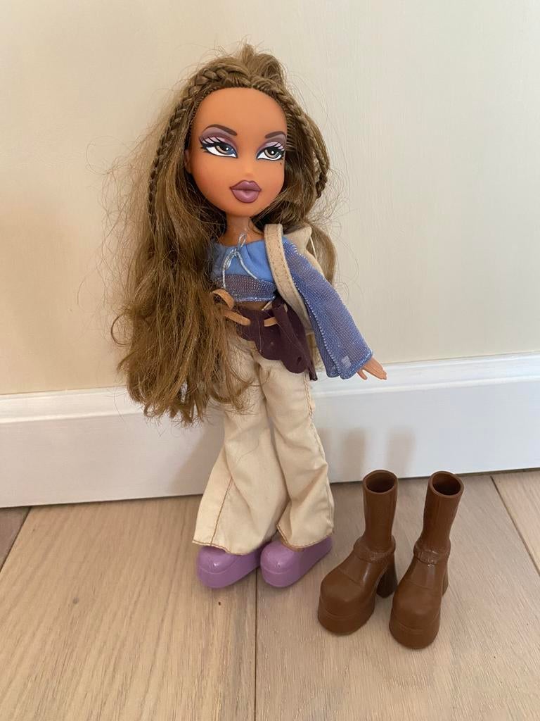 Bratz Doll Yasmin, Ophalen of Verzenden, Zo goed als nieuw, Overige typen