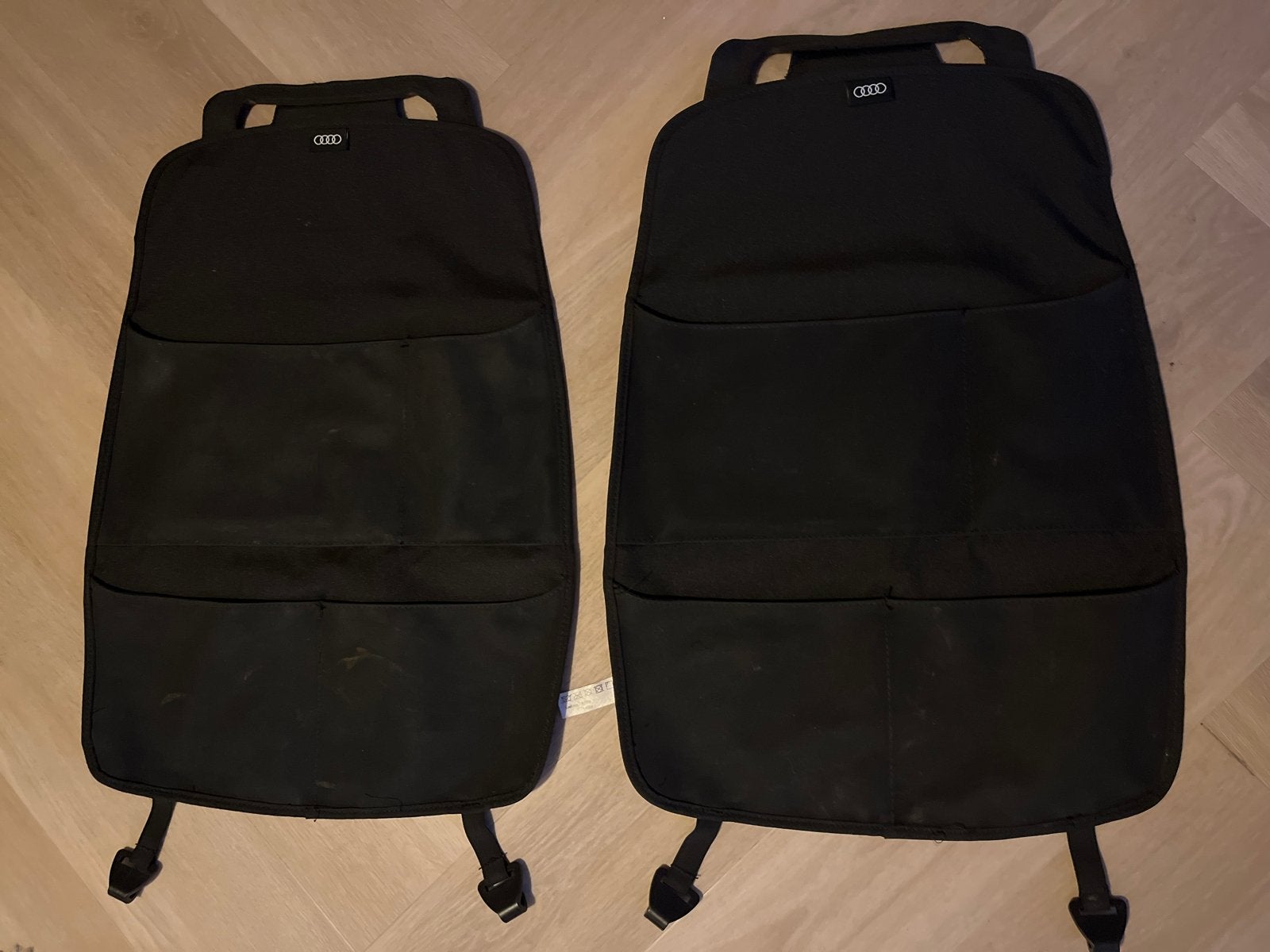 Audi Stoelhoezen / Organizer (2 stuks), Ophalen of Verzenden, Gebruikt