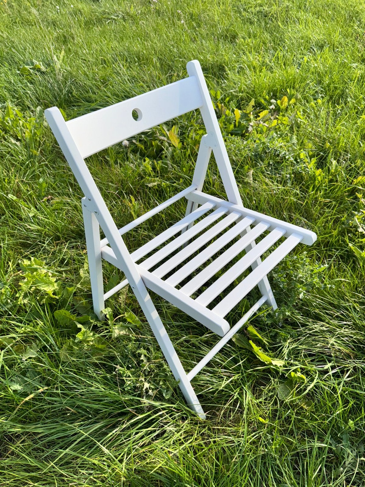 Stijlvolle witte klapstoelen huren | Feest & bruiloft, Ophalen, Zo goed als nieuw, Overige