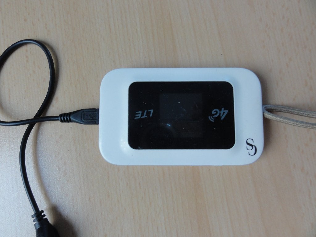 4G LTE Mobiele WiFi Hotspot Router, Ophalen of Verzenden, Zo goed als nieuw, Router, Chosen selestive