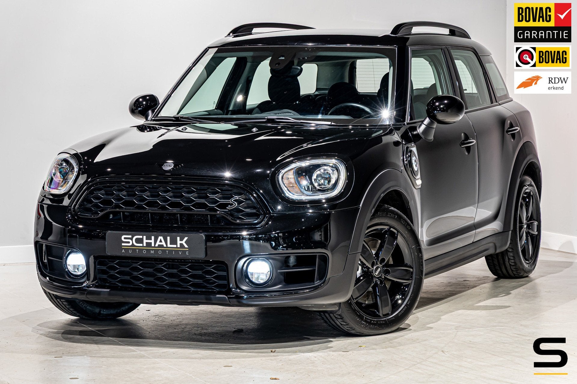 Mini Countryman SE ALL4 224PK|HUD|Cam|LED|Dealer ond|Garanti, Auto's, Dealer onderhouden, Zwart, Zwart, Bedrijf