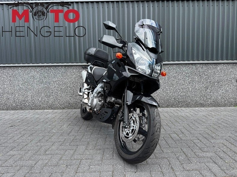 Suzuki DL 1000 V-STROM (bj 2006), Motoren, Motoren | Suzuki, Lange Dreef 12
4131NH  Vianen, NL, Suzuki, Bedrijf, Klantenservice@suzuki.nl