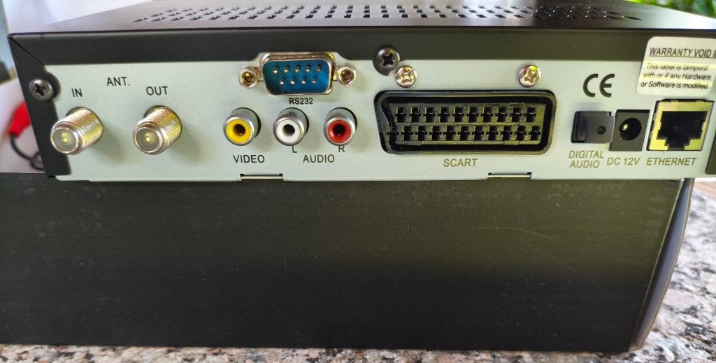 Digitale satellietontvanger vergelijkbaar met dreambox, Ophalen of Verzenden, Zo goed als nieuw, Decoder
