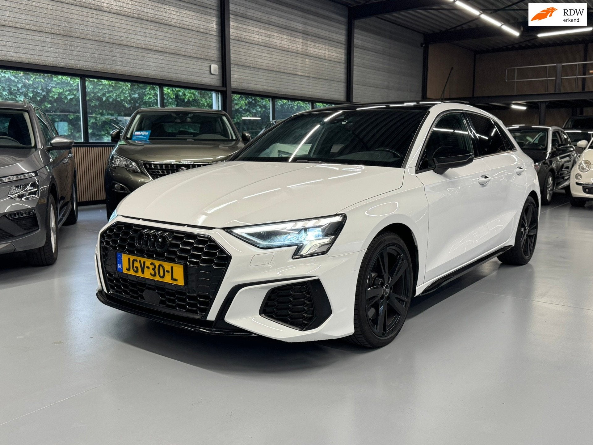 Audi A3 Sportback 2.0 TFSI S3 Quattro Pano/Led/Camera, Auto's, Automaat, Gebruikt, Euro 6, 4 cilinders