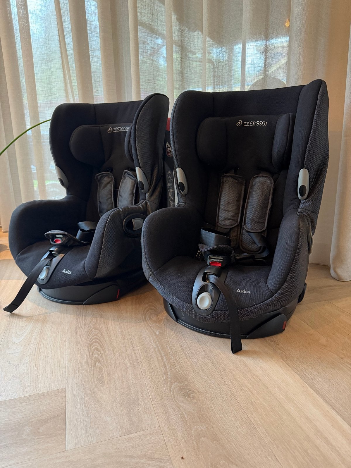 Maxi-Cosi Axiss draaibare autostoel, Kinderen en Baby's, Ophalen, Verstelbare rugleuning, 9 t/m 18 kg, Maxi-Cosi