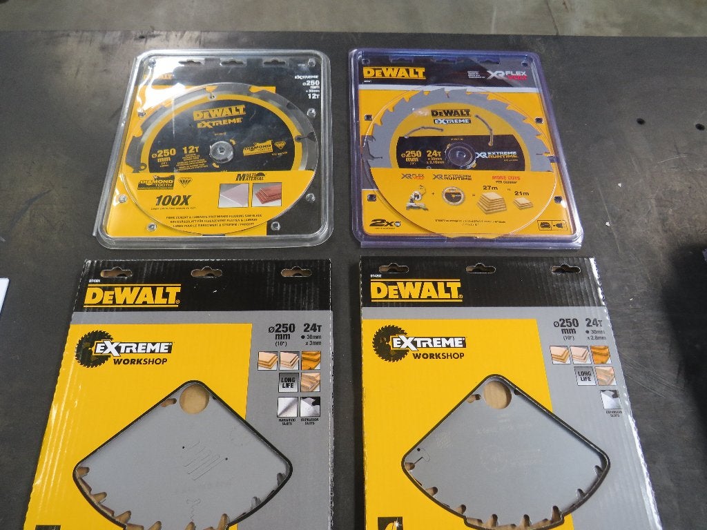 dewalt zaagbladen 4 stuks 250mm zaagblad nieuw, Dewalt.com, DeWalt, Dewalt, Nieuw