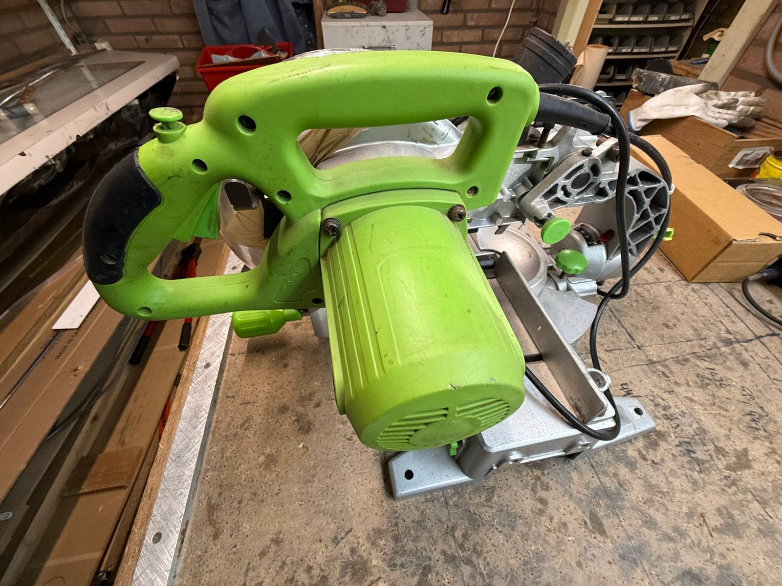 Afkortzaagmachine Radiaal, Ophalen, Gebruikt, Afkortzaag, 30 tot 70 mm