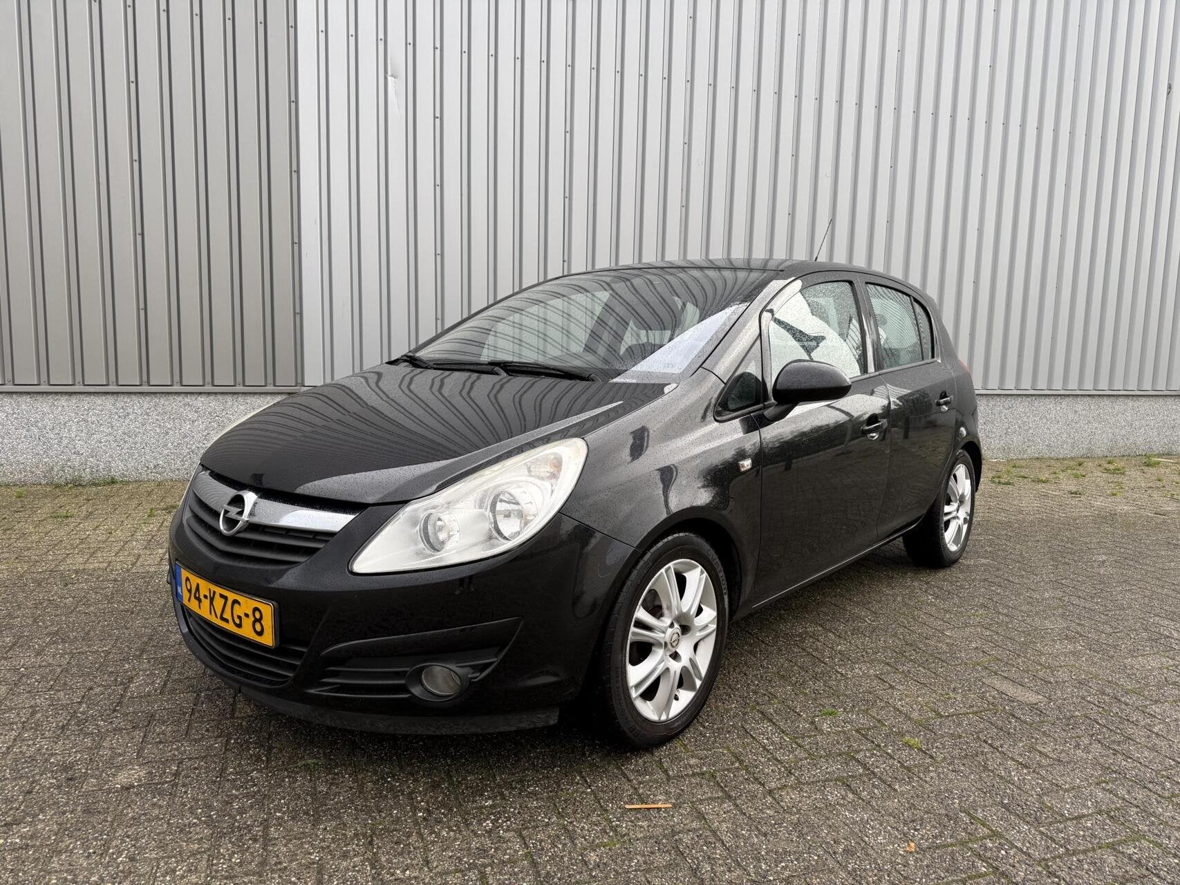 ✅ Opel Corsa 1.2-16V Cosmo 2010 Nw APK, Auto's, Voorwielaandrijving, Euro 5, 86 pk, Gebruikt