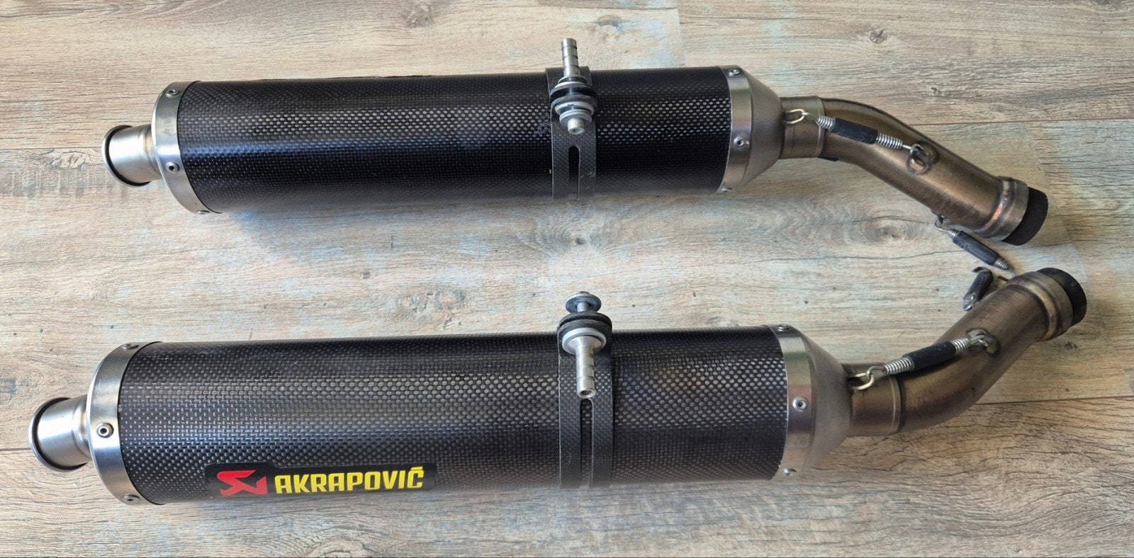 Akrapovic uitlaten Aprilia RSV/Tuono 2004-2008, Ophalen of Verzenden