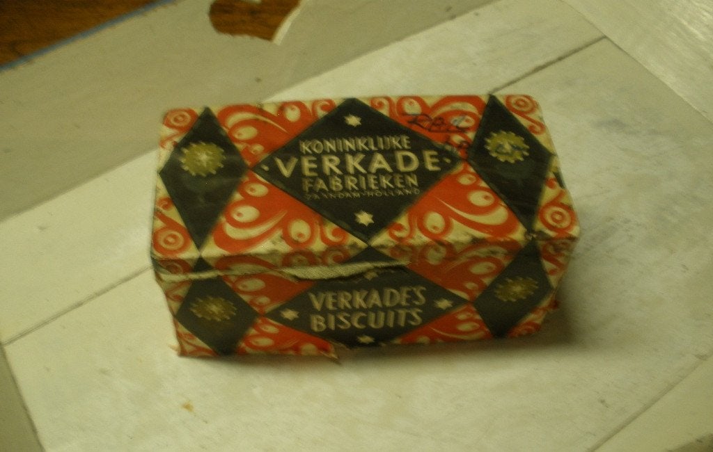 Antiek / Oud Verkade blik met papieren wikkel, Verzamelen, Blikken, Ophalen of Verzenden, Gebruikt, Koek(jes), Verkade