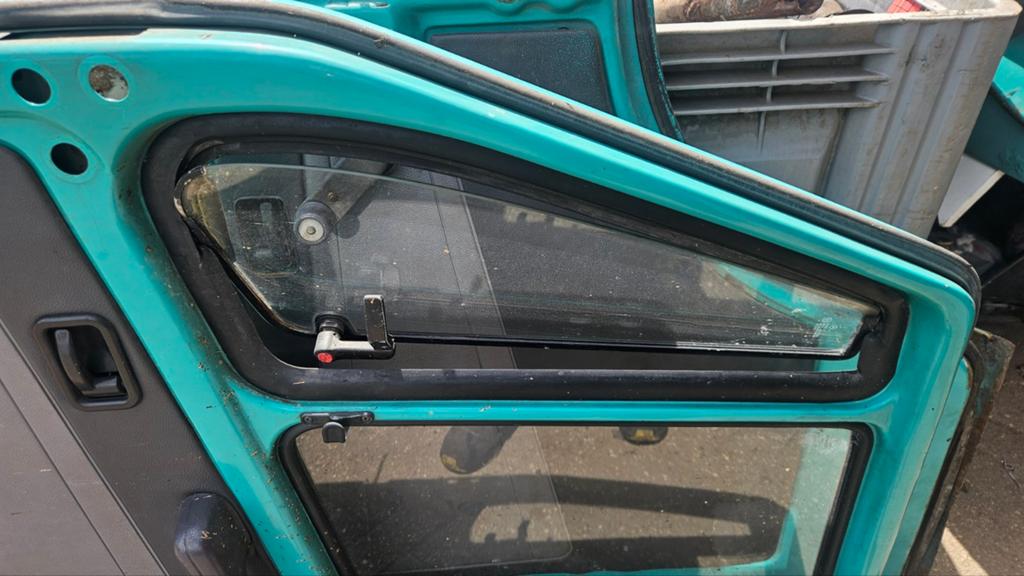 Klapramen mercedes tn 207d 307 208 308 209 309 210 310 410, Auto-onderdelen, Ruiten en Toebehoren, Ophalen of Verzenden