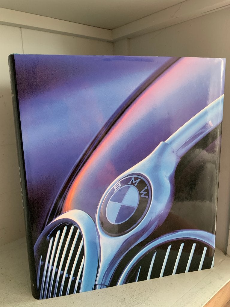 BMW Boek - Geschiedenis en Modellen, Boeken, Ophalen of Verzenden, Zo goed als nieuw, BMW