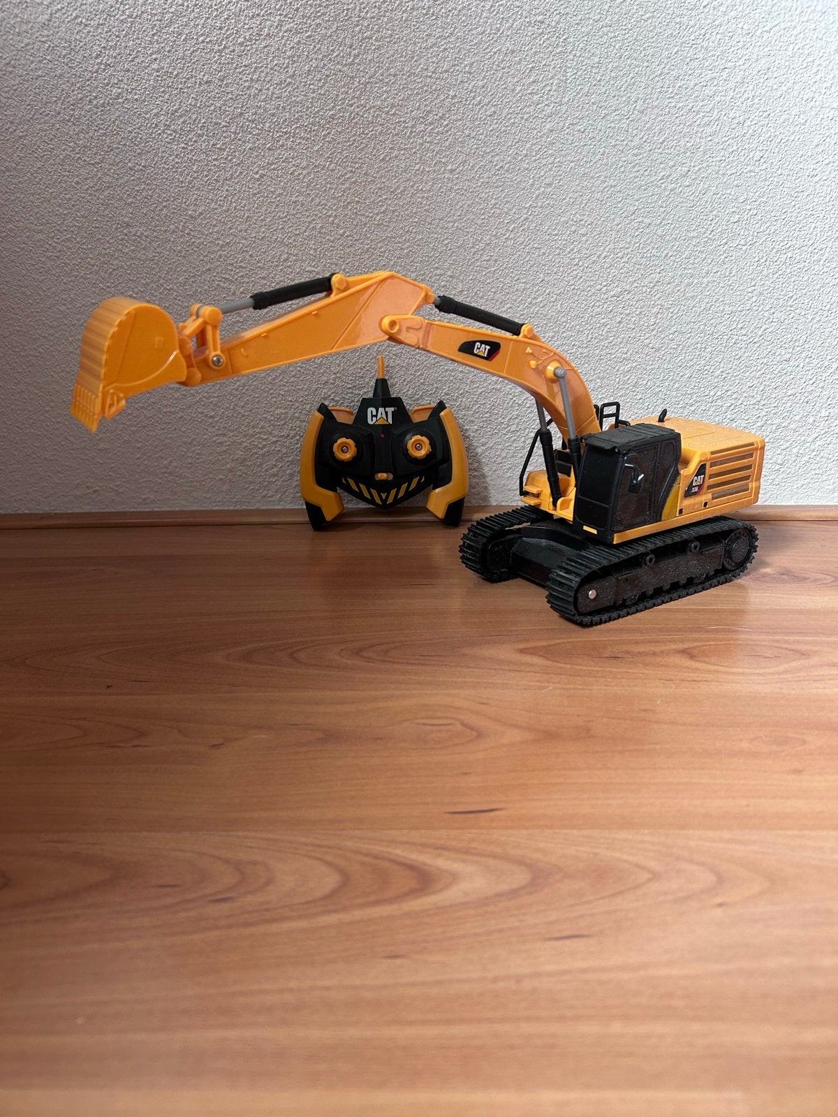 Radiografisch Bestuurbare CAT Graafmachine, Ophalen of Verzenden, Zo goed als nieuw