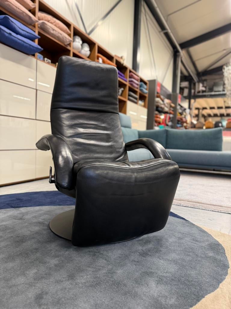 2 Jori Yoga Relaxfauteuils zwart leer Design draai stoelen, Jori, Nieuw, Leer, Ophalen of Verzenden