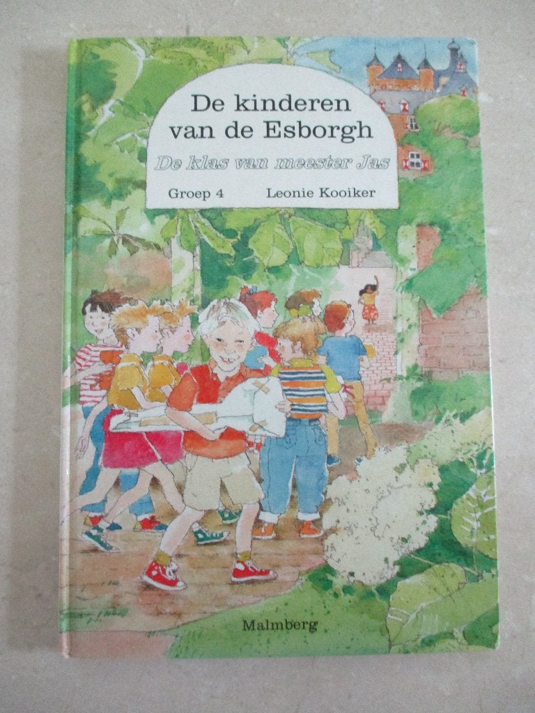 De kinderen van de Esborgh, Boeken, Ophalen of Verzenden, Zo goed als nieuw, Leonie Kooiker, Fictie algemeen