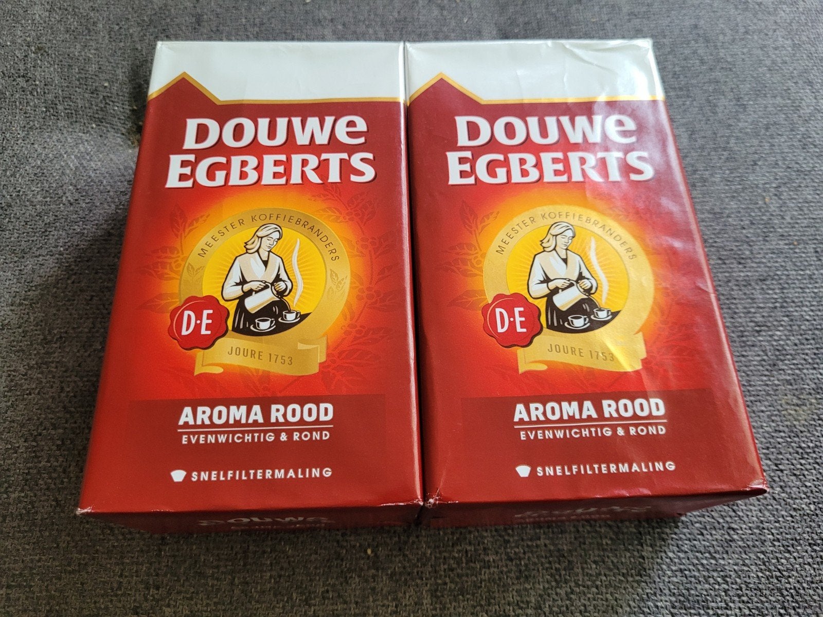 Douwe Egberts Snelfiltermaling Rood, Ophalen