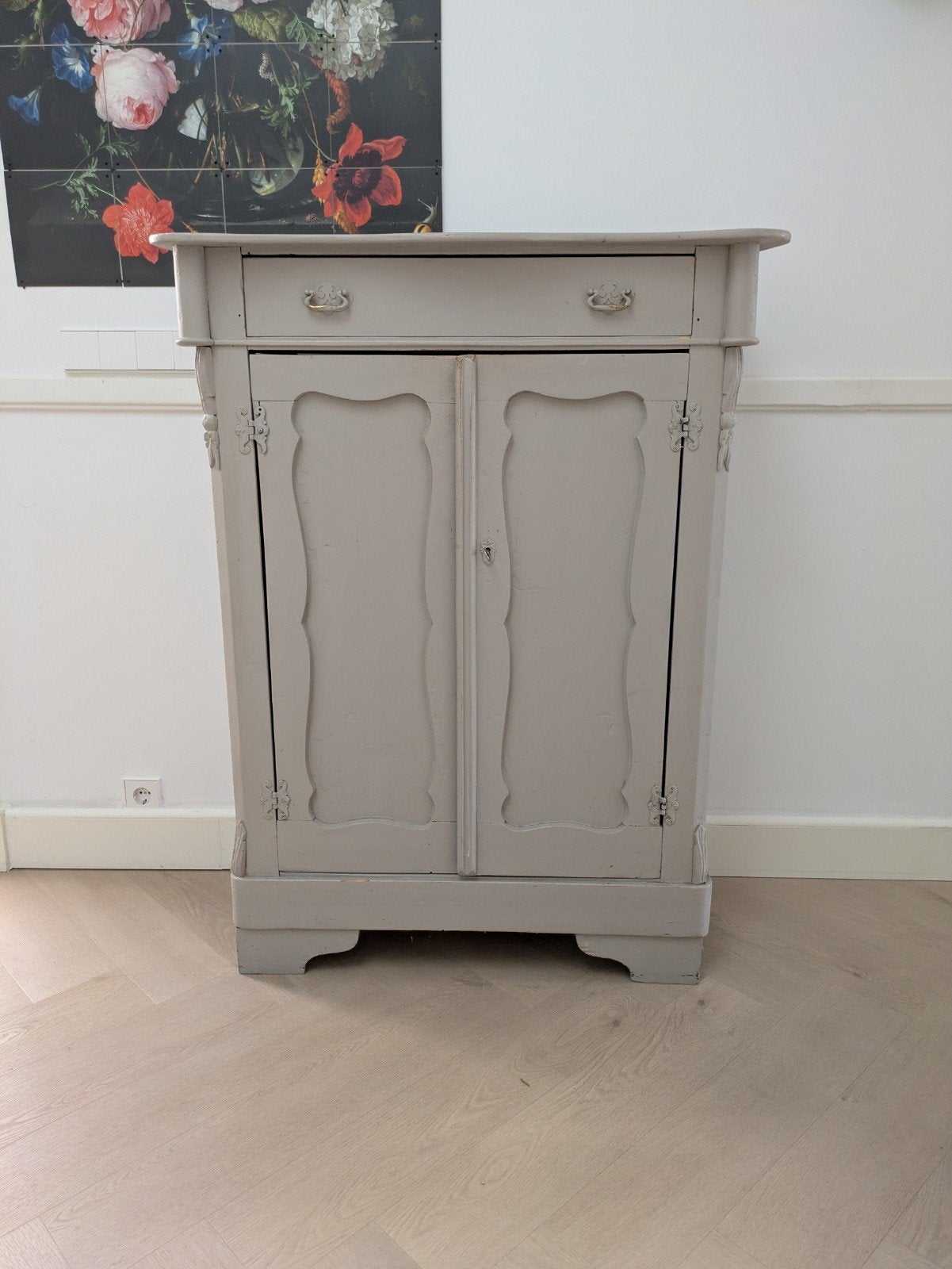 Oude kast vintage, Ophalen