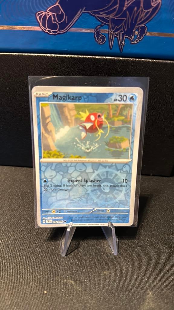 Magikarp 042/193 reverse holo pokemon kaart, Ophalen of Verzenden, Zo goed als nieuw