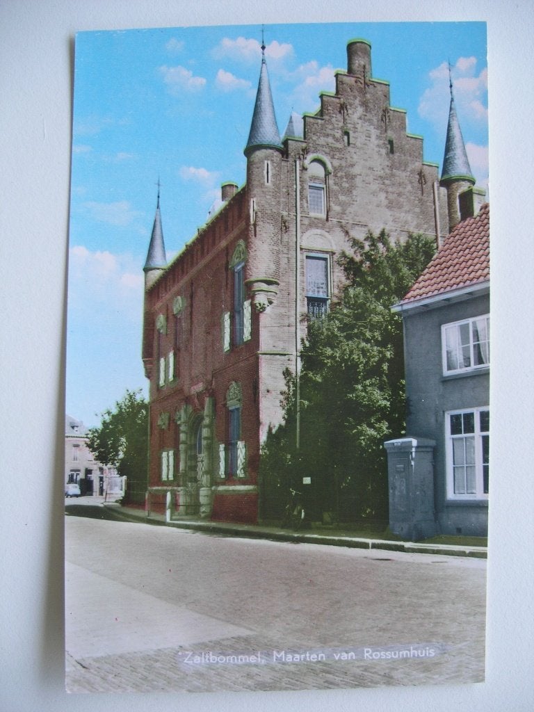 ZALTBOMMEL,- St. Maartentoren Maarten van Rossumhuis, Ophalen of Verzenden, 1940 tot 1960, Gelderland