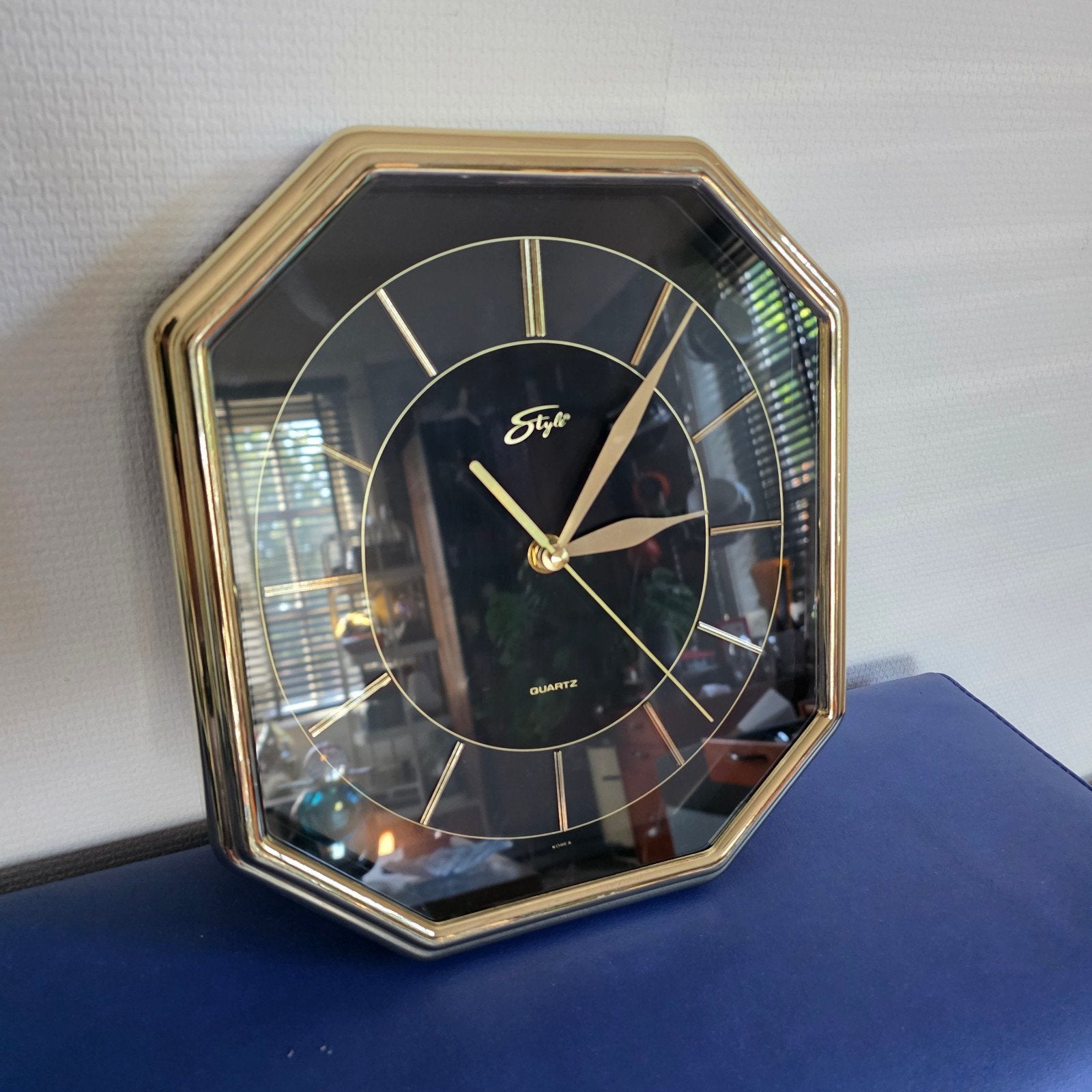 Vintage Coronet Series 100 Quartz Wandklok, Ophalen of Verzenden