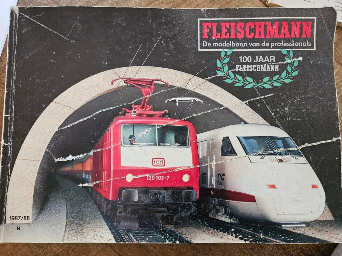 Fleischmann Jaarboeken - Diverse jaren - Redelijke staat, Gebruikt, Gelijkstroom, Fleischmann, Boek, Tijdschrift of Catalogus