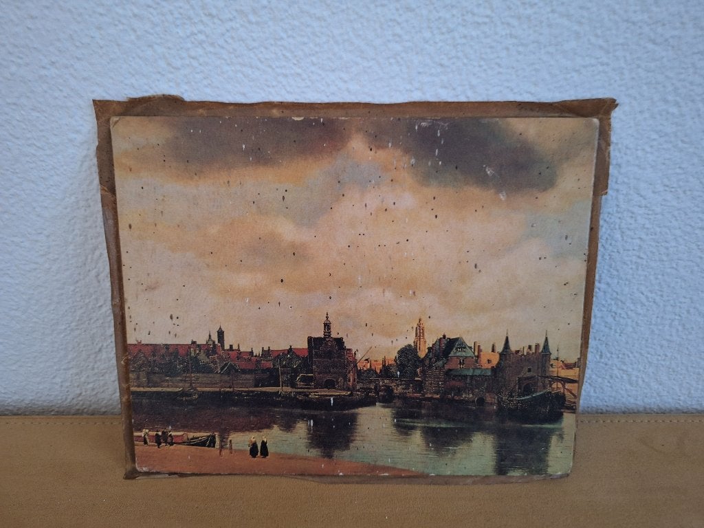 Vintage reproductie 'Gezicht op Delft' van Vermeer, Antiek en Kunst, Ophalen, Print, Vintage, Papier