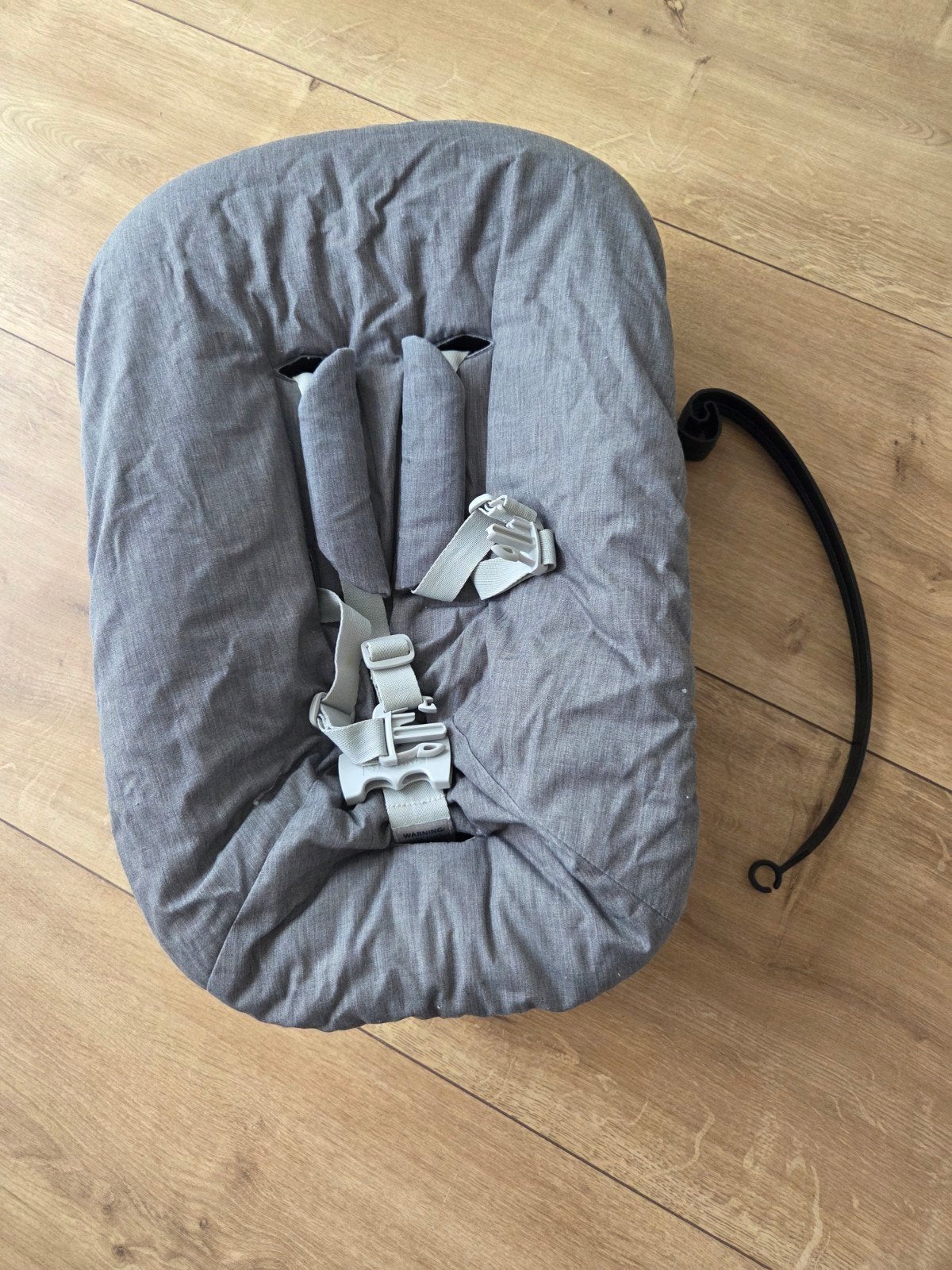 Stokke Tripp Trapp Newborn Set met bekleding & speelgoedboog, Ophalen, Zo goed als nieuw, Meegroeistoel
