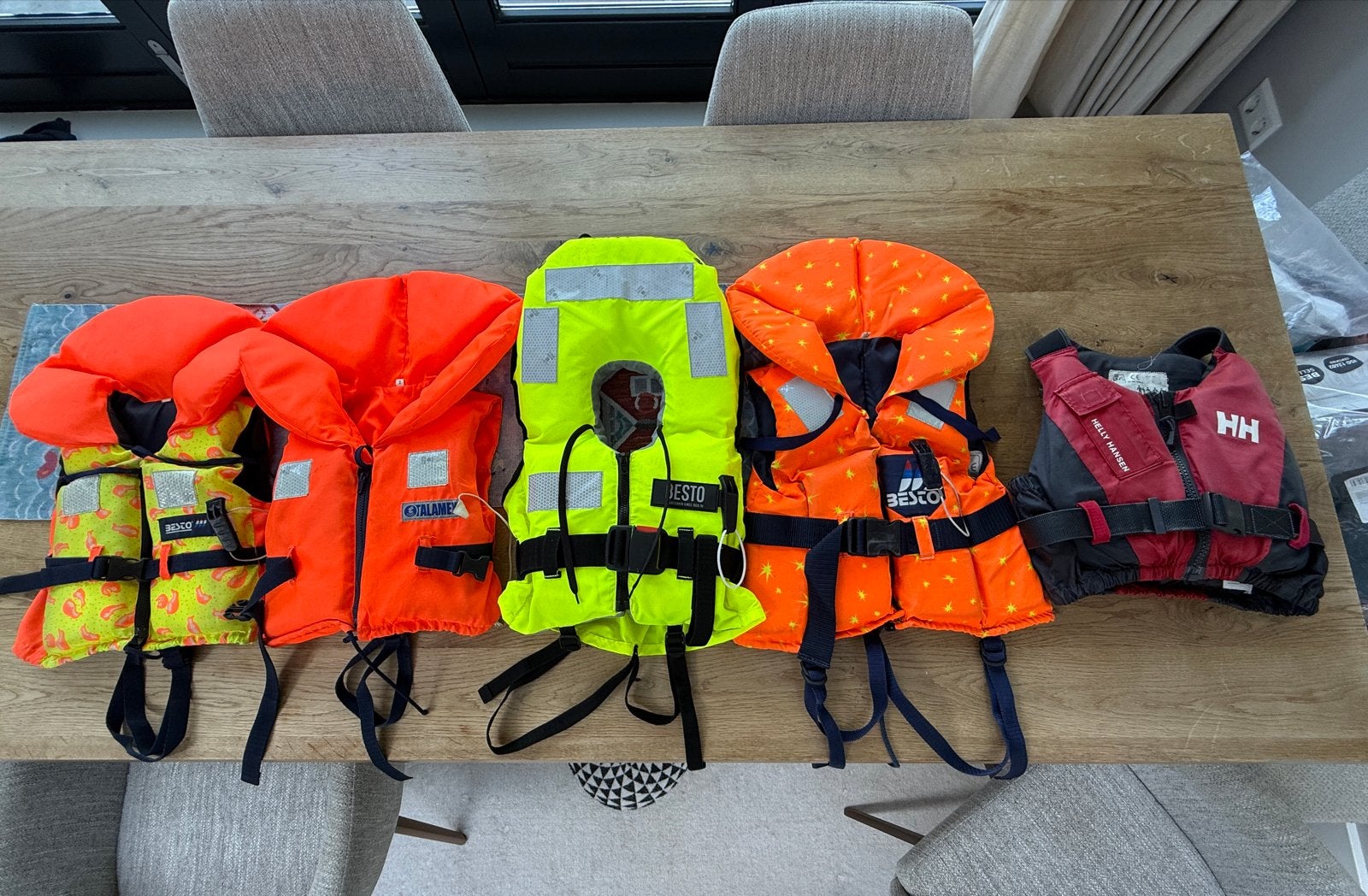 Diverse Reddingsvesten kinderen 5-40kg, Watersport en Boten, Watersportkleding, Ophalen, Gebruikt, Dame of Heer, Reddingsvest of Zwemvest