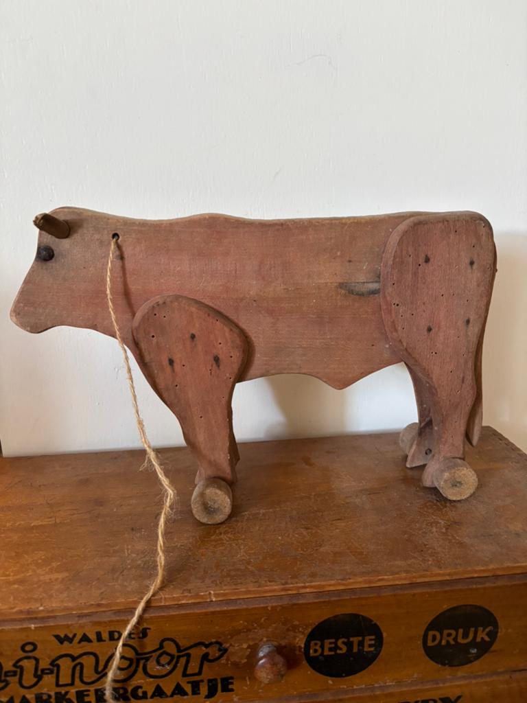 Antieke koe op wieltjes brocante, Ophalen of Verzenden