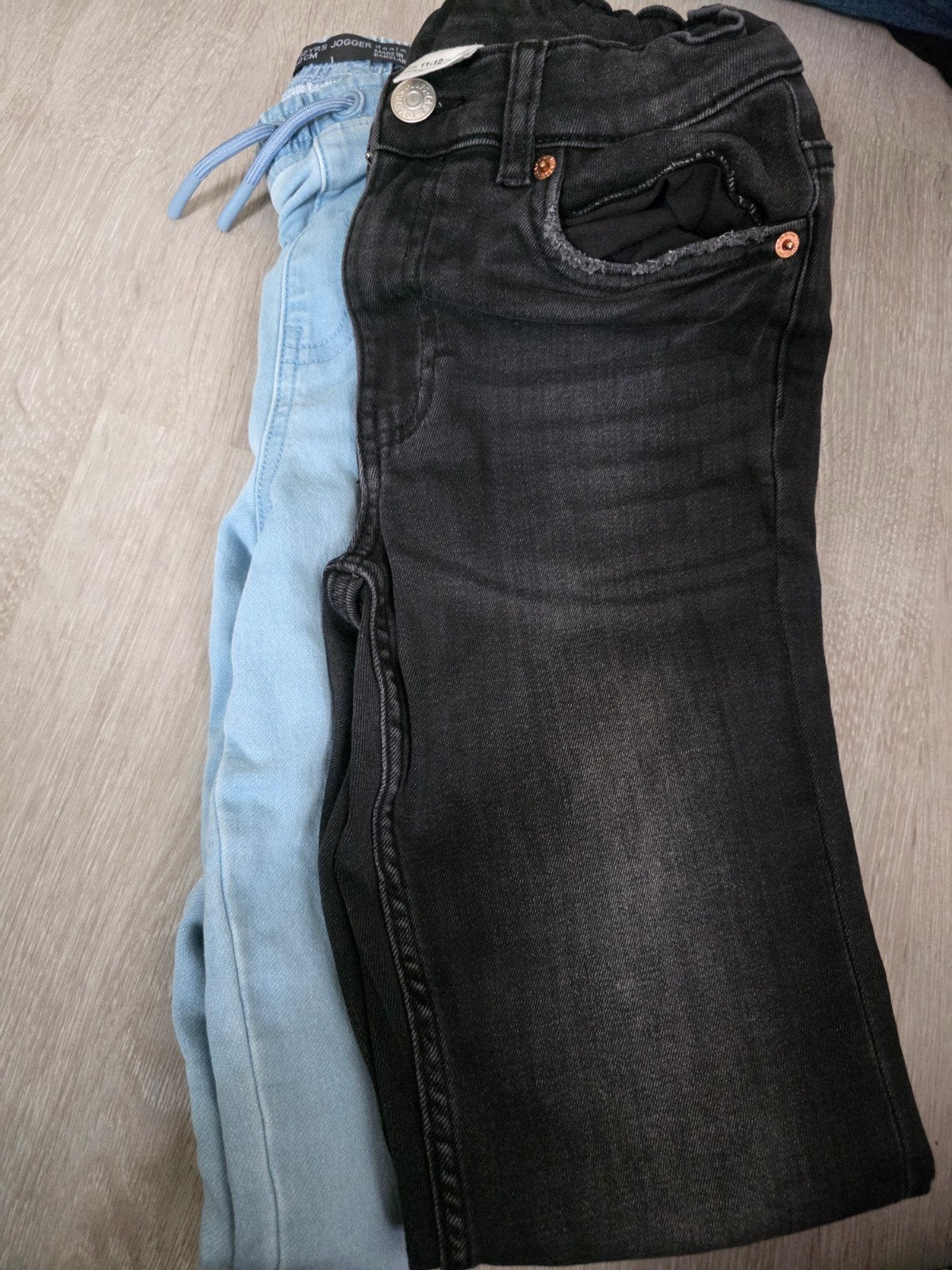 2x spijkerbroek: Zara slim fit en H&M jogger, maat 152, Gebruikt, Zara, H&M, Jongen, Ophalen