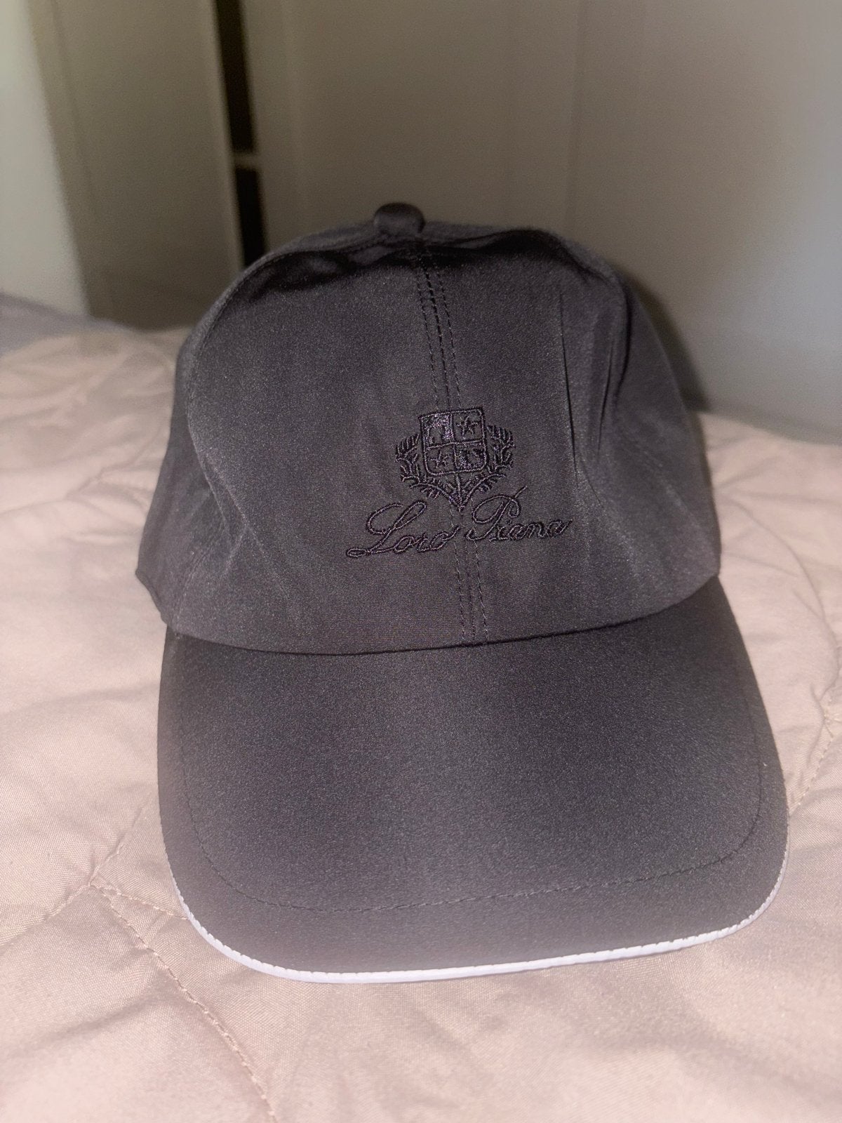 Zwarte Loro Piana Pet, Ophalen of Verzenden, Nieuw, One size fits all, Pet