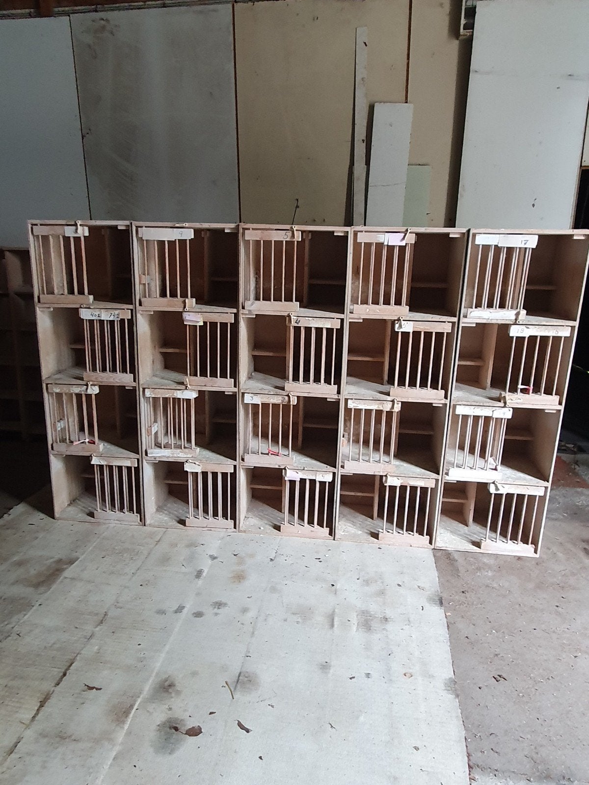 Broedbakken duiven. Ophalen in leidschendam., Dieren en Toebehoren, Ophalen, Hout, Broedkooi of Kweekkooi