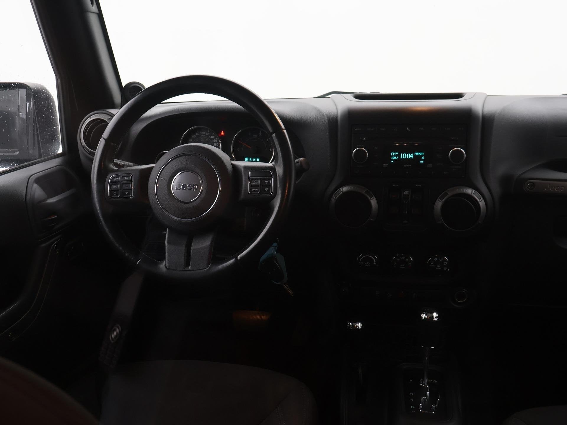 Jeep Wrangler 2.8 CRD 200 PK SPORT AUT. 4X4 GRIJS KENTEKEN *, Auto's, Jeep, Automaat, Euro 5, Stof, Zwart