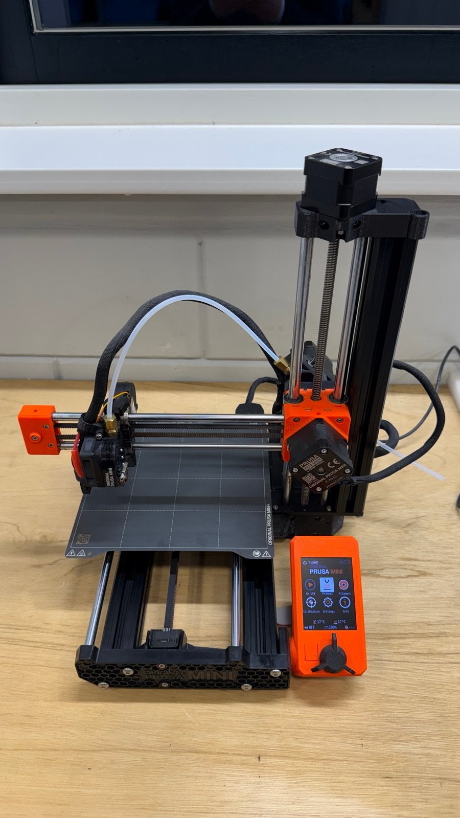 Prusa Mini+ 3D-printer met Bondtech extruder upgrade, Computers en Software, Ophalen, Zo goed als nieuw, Filament