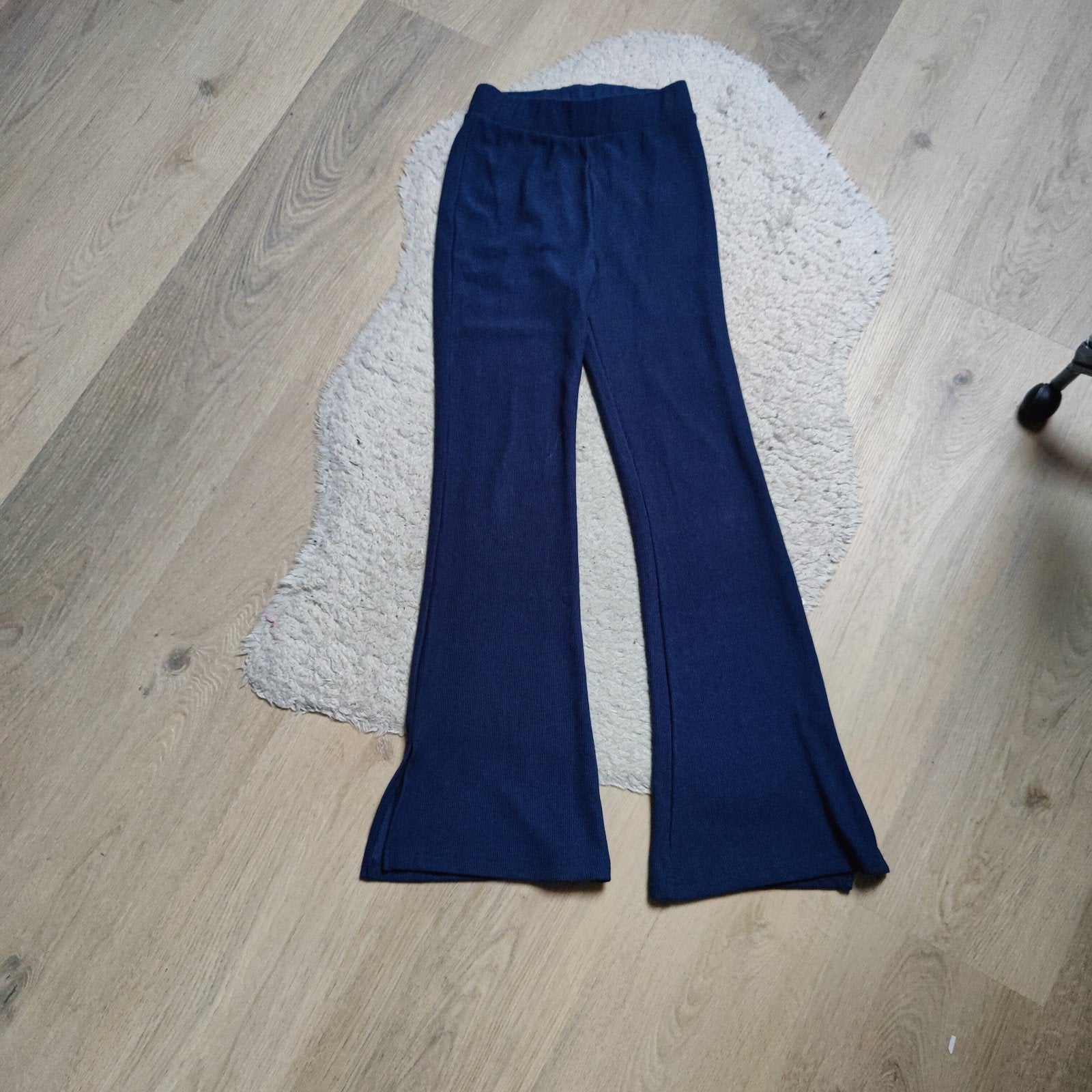 Nieuwe Hema flared 134/140 NIEUW, Broek, Meisje, Nieuw, Ophalen of Verzenden
