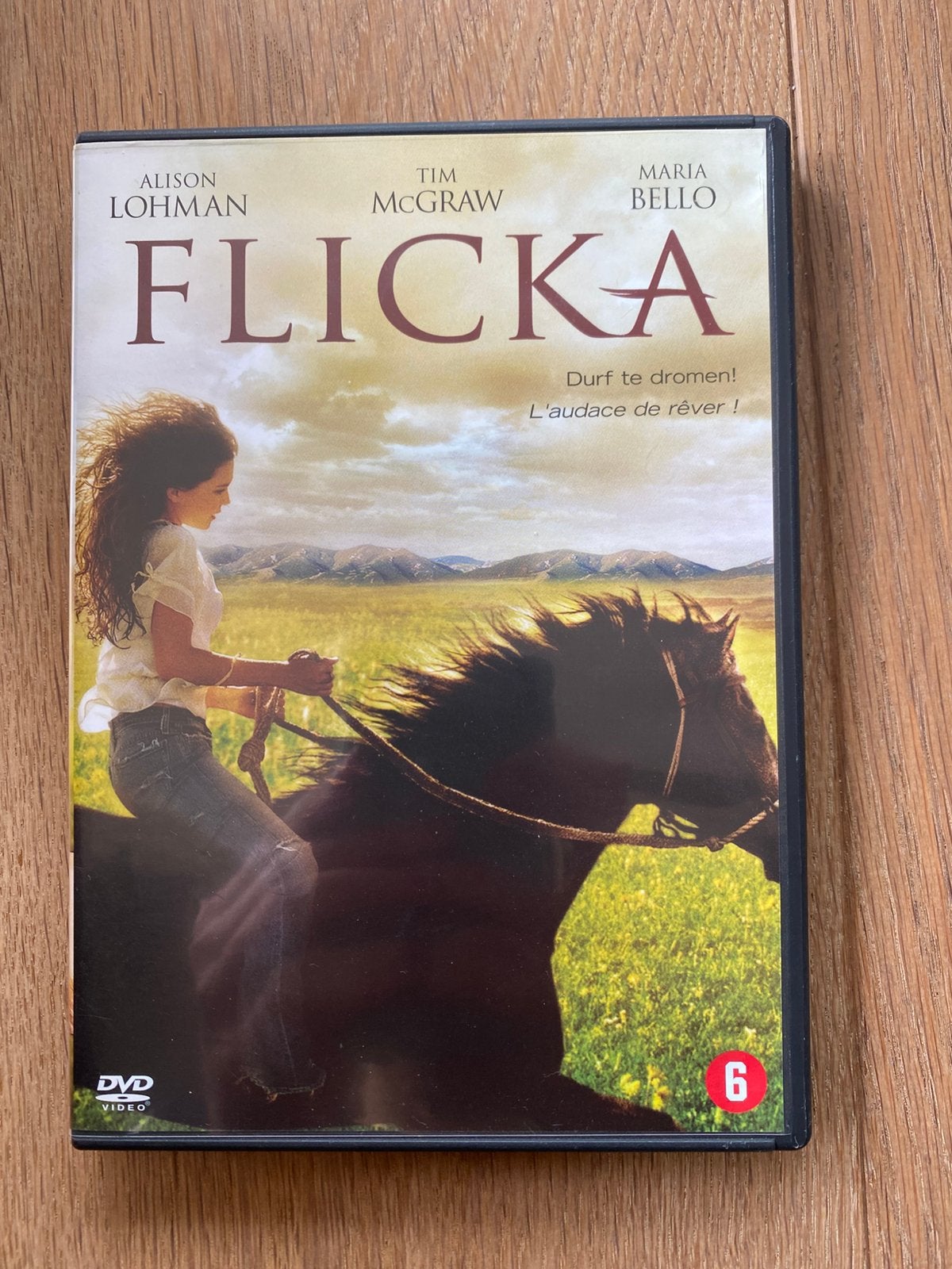 DVD Flicka, Vanaf 6 jaar, Ophalen, Zo goed als nieuw