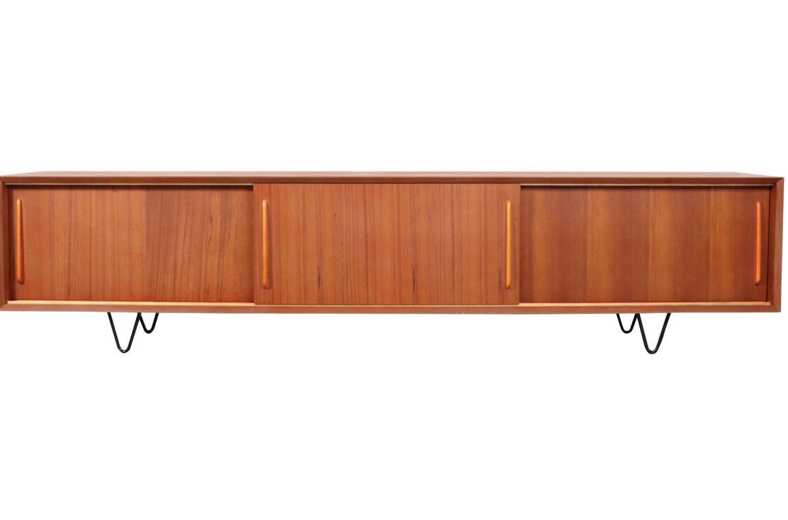 Furnified tv meubel Oskar teak 220cm tv meubel, Ophalen, Zo goed als nieuw, 200 cm of meer, Minder dan 100 cm