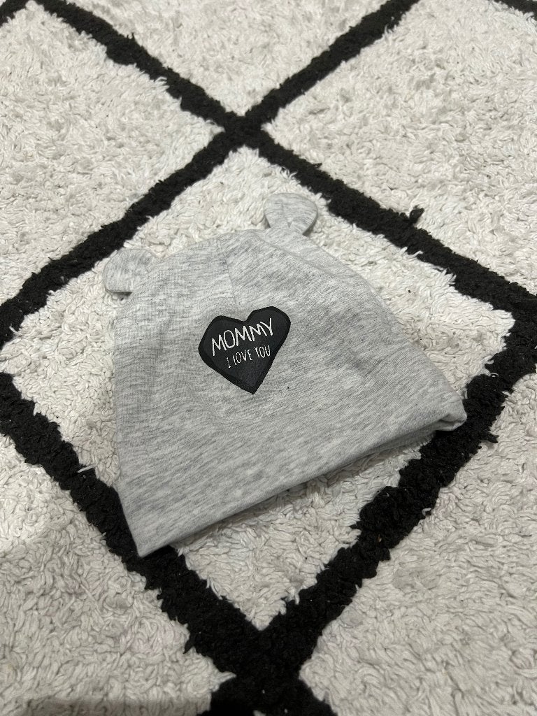 ZGAN grijs Mommy I Love You baby newborn preemie muts 44 50, Maat 50, Jongetje of Meisje, Nieuw, Ophalen of Verzenden
