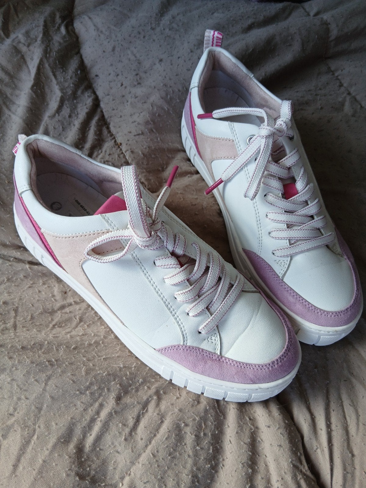 Zo goed als nieuwe sneakers, maat 41, Kleding | Dames, Schoenen, Ophalen, Wit, Nova, Sneakers of Gympen