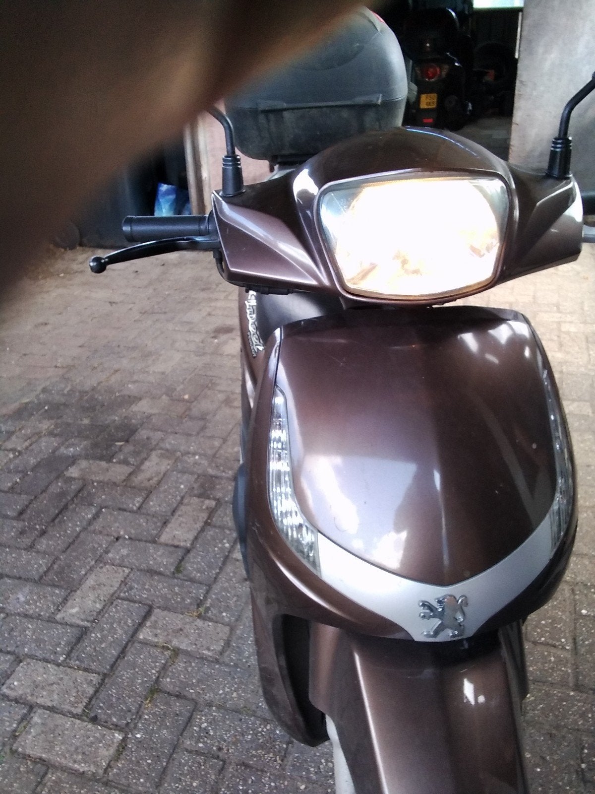Peugeot Tweet Scooter - Bruin, Goede Staat., Gebruikt, Overige modellen, Maximaal 45 km/u, Ophalen of Verzenden