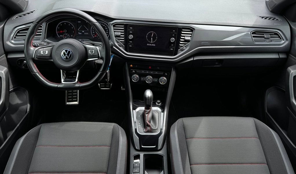 Volkswagen T-Roc 1.5 TSI Style*Automaat*Carplay*Navi*Sport*, Auto's, 4 cilinders, 150 pk, Zwart, Bedrijf